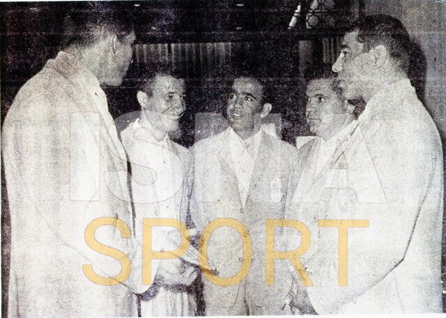 عکس‌ | زیرخاکی از ملاقات تختی با ۳ ملی‌پوش فوتبال