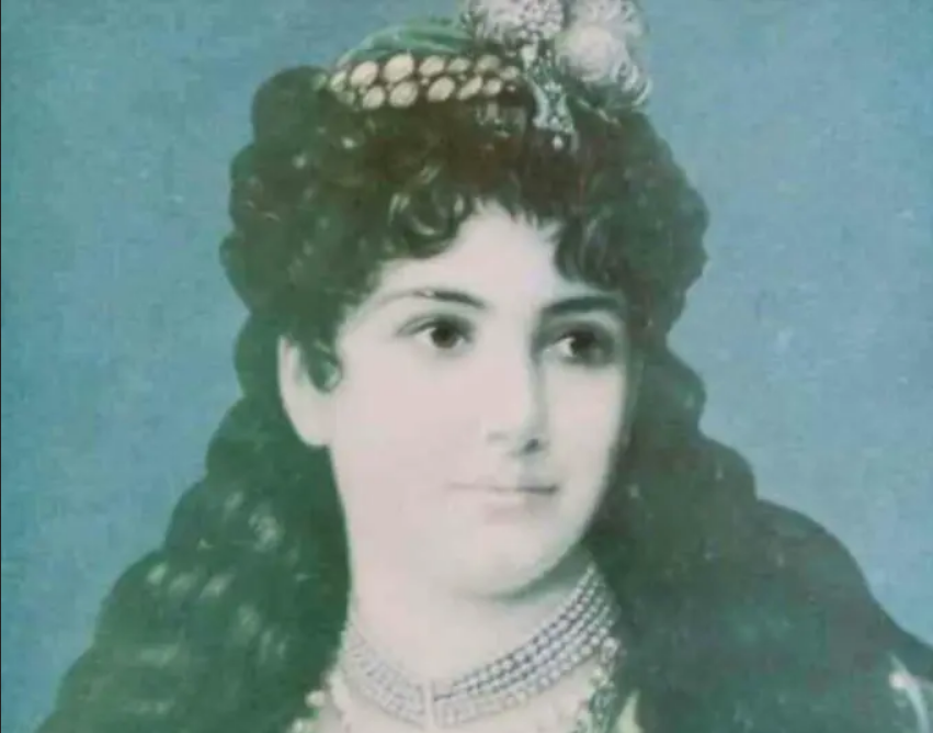 عکس | تصویر واقعی زلیخا که در موزه مصر عکس | تصویر واقعی زلیخا که در موزه مصر