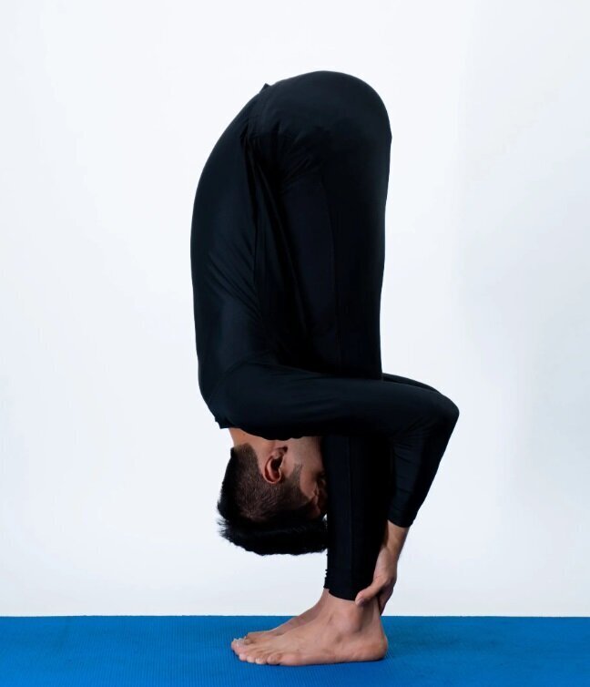 تصاویر | چهار حرکت ورزشی برای درمان سردرد