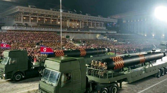 عکس | اژدر‌های کره شمالی رونمایی شد