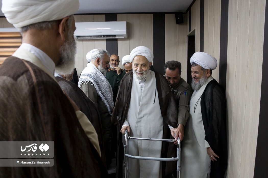 عکس | وضعیت متفاوت کارشناس مذهبی قدیمی و مشهور تلویزیون