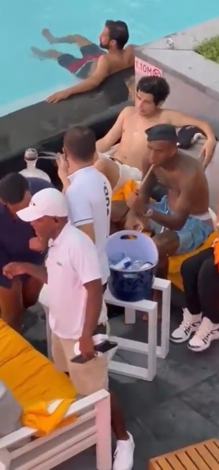 قلیان دردسر جدید ستاره النصر + عکس