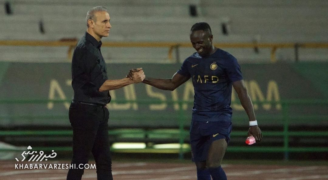 عکس | برخورد جنجالی ستاره النصر با یحیی گل‌محمدی