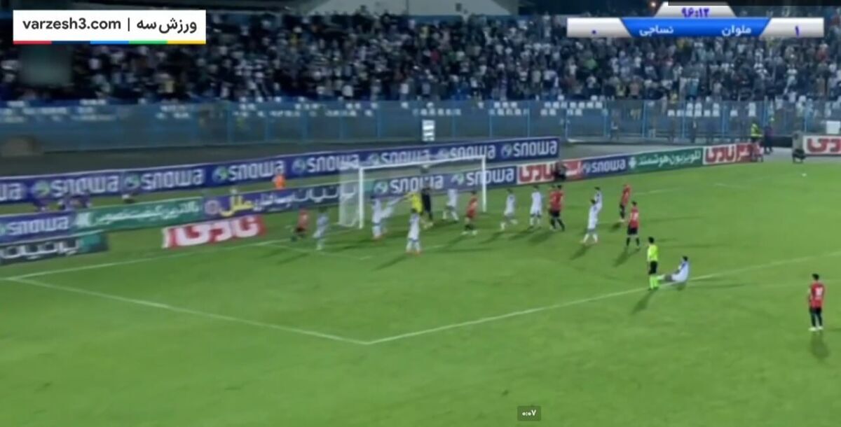 عکس | جذابترین گل تاریخ لیگ مردود اعلام شد عکس | جذابترین گل تاریخ لیگ مردود اعلام شد