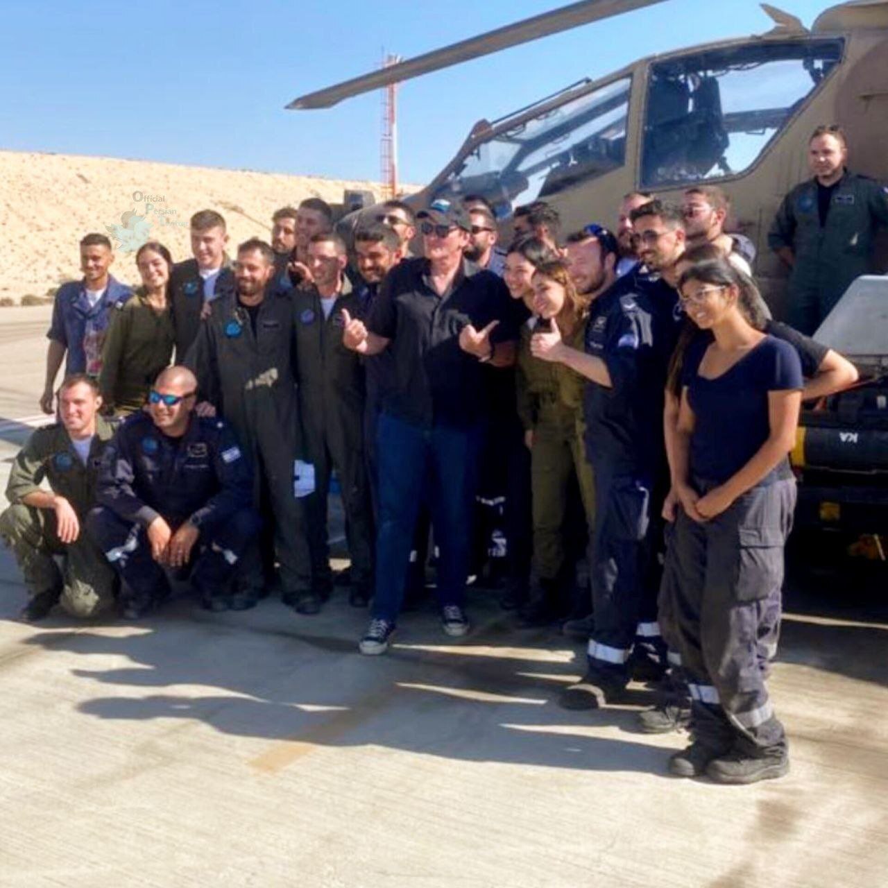 عکس | حضور این کارگردان مشهور در یک پایگاه نظامی اسرائیل خبرساز شد