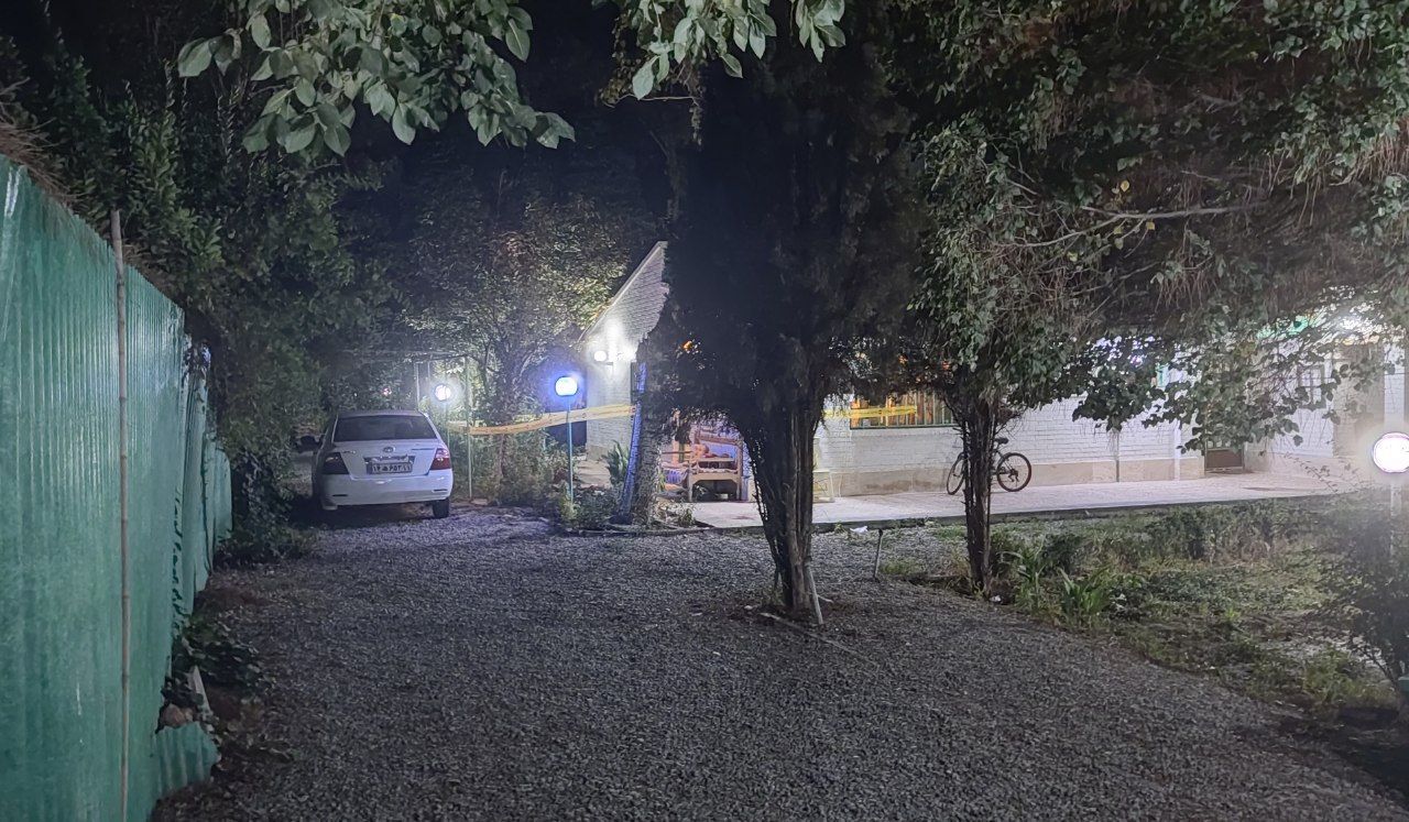 اولین تصاویر از محل قتل داریوش مهرجویی و همسرش + جزئیات