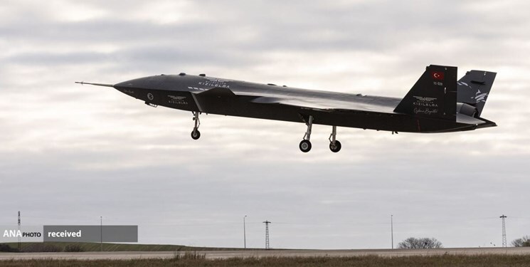 تصاویر | متفاوتترین پهپاد ترکیه با طراحی شبیه به جنگنده تصاویر | متفاوتترین پهپاد ترکیه با طراحی شبیه به جنگنده