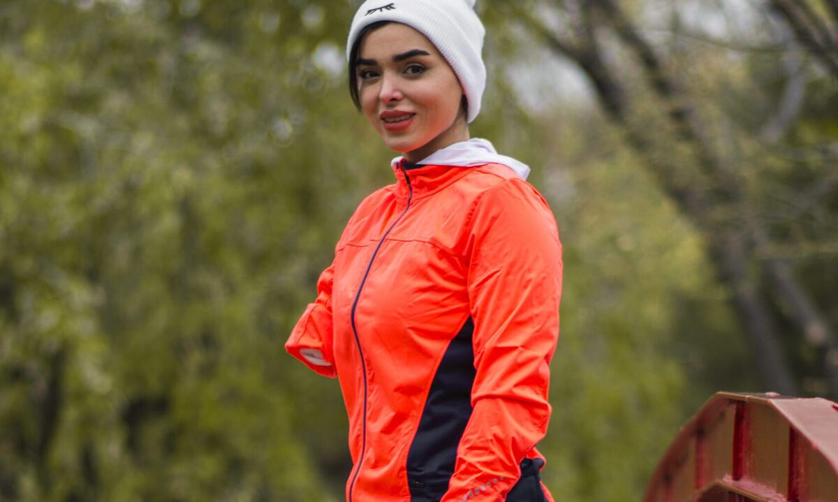 ویدیو | مهارت دیدنی دختر وزنه‌بردار ایرانی که یک دست دارد
