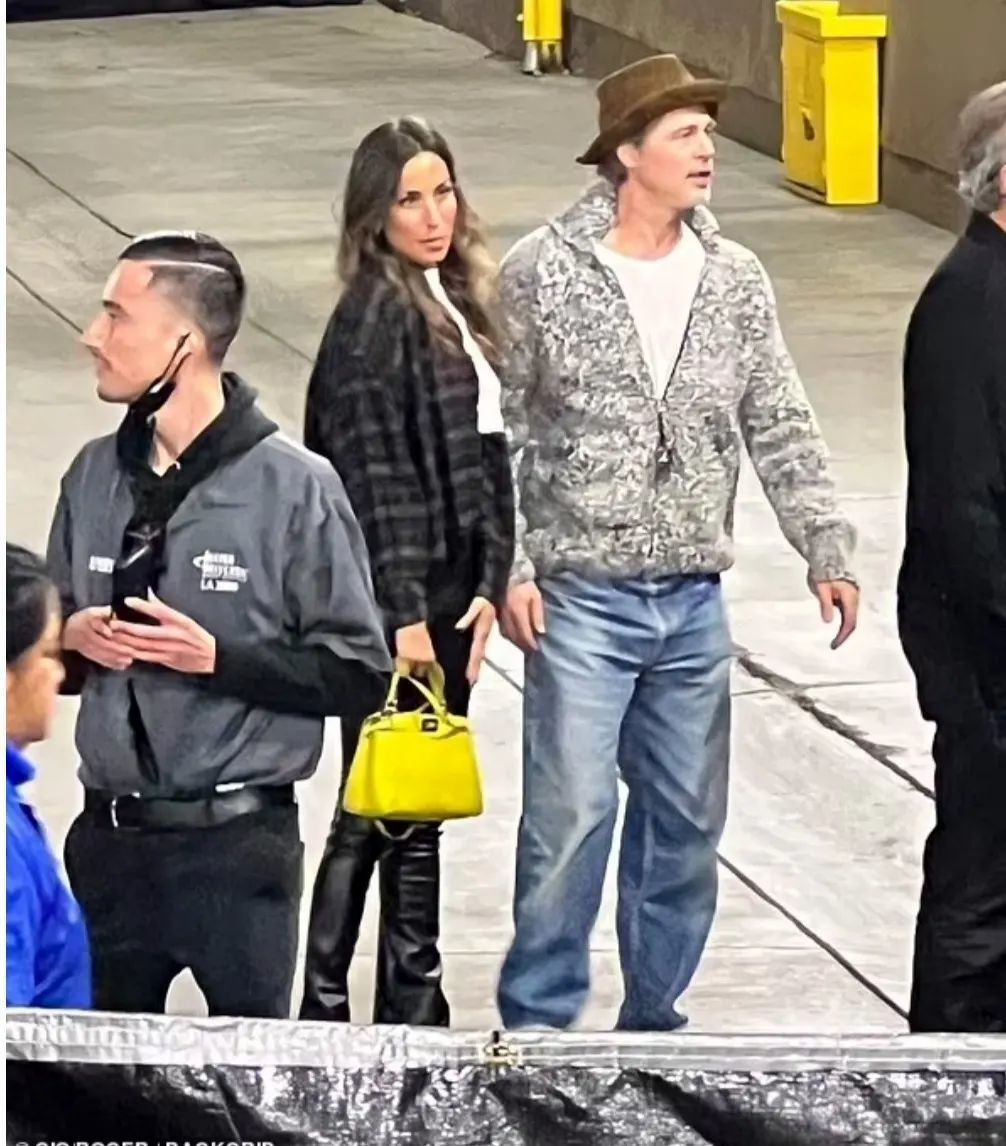 عکس | برد پیت از رابطه جدیدش بعد از آنجلینا جولی رونمایی کرد عکس | برد پیت از رابطه جدیدش بعد از آنجلینا جولی رونمایی کرد