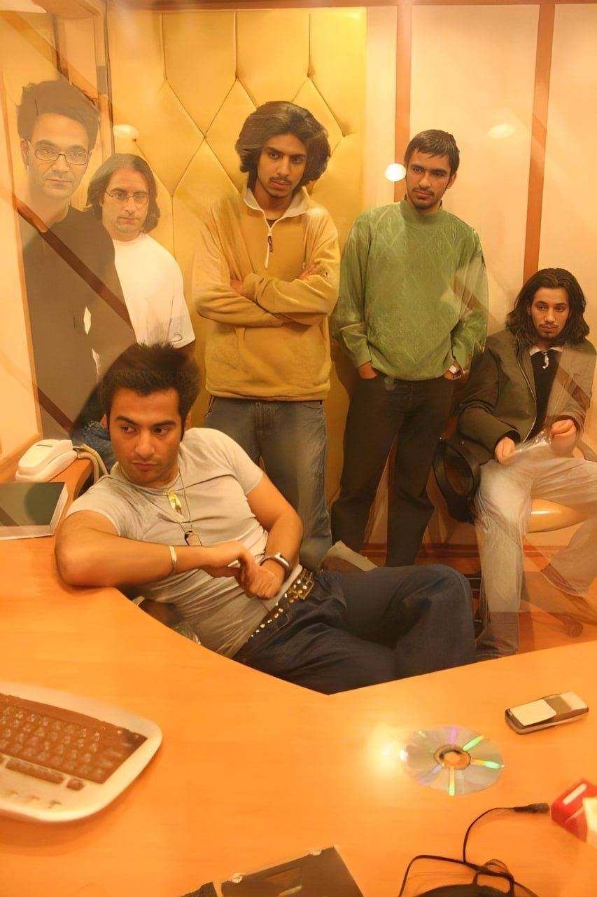 عکس | تصویری که شبکه مجازی را ترکاند، هیچکس، پیشرو و تتلو در کنار هم