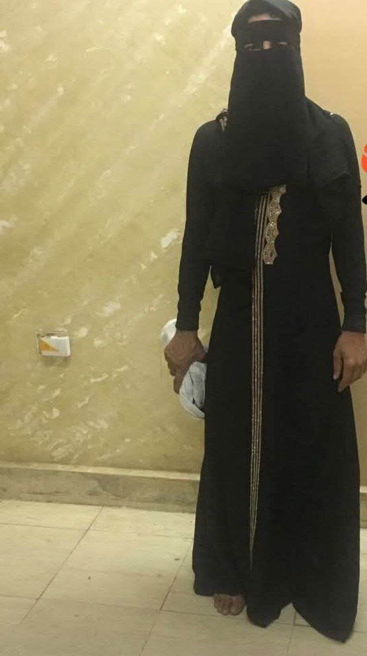 عکس | یک داعشی با پنهان شدن در لباس زنانه دستگیر شد!