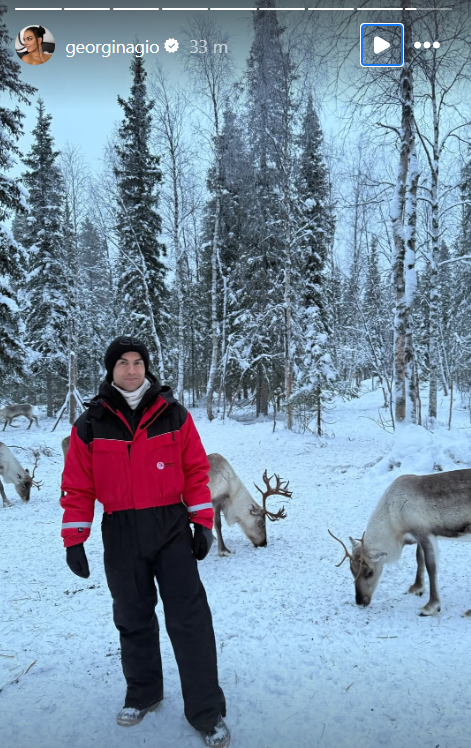 رونالدو در سرزمین بابانوئل + عکس رونالدو در سرزمین بابانوئل + عکس