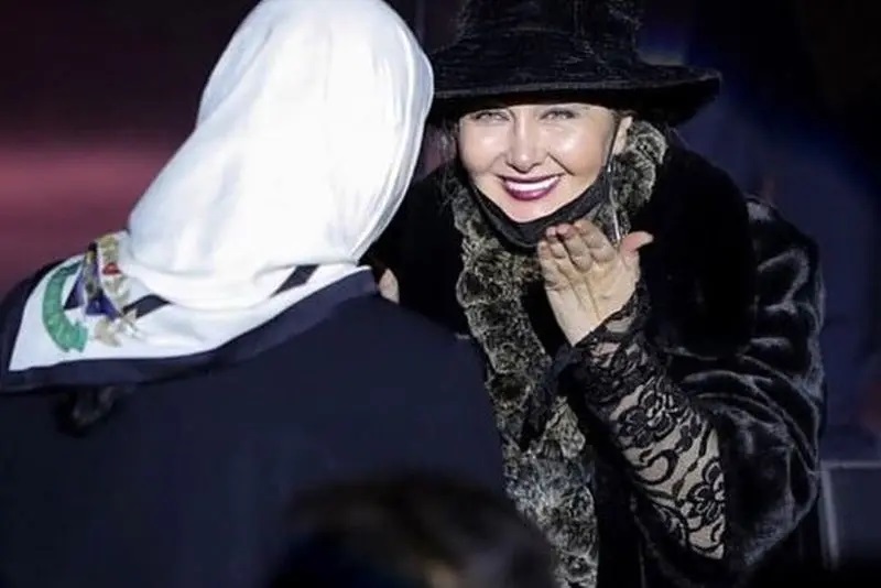 عکس | عکس جنجالی کتایون ریاحی و بازیگر قبل از انقلاب در کنسرت علی زندوکیلی خبرساز شد!