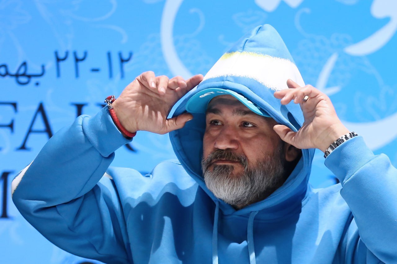 عکس | استایل عجیب و غریب مهران غفوریان در جشنواره فیلم فجر! عکس | استایل عجیب و غریب مهران غفوریان در جشنواره فیلم فجر!