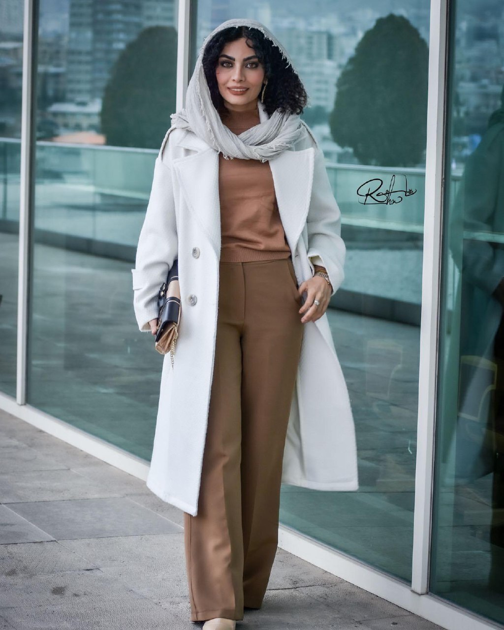 عکس | استایل جذاب و خیره کننده صحرا اسداللهی در جشنواره فجر! عکس | استایل جذاب و خیره کننده صحرا اسداللهی در جشنواره فجر!