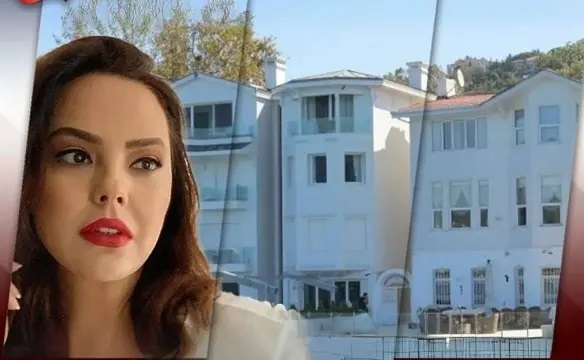 عکس | هدیه لاکچری ابرو خواننده ترک به دختر ۱۳ سالهاش + تصویری جذاب از سورپرایز خاص عکس | هدیه لاکچری ابرو خواننده ترک به دختر ۱۳ سالهاش + تصویری جذاب از سورپرایز خاص