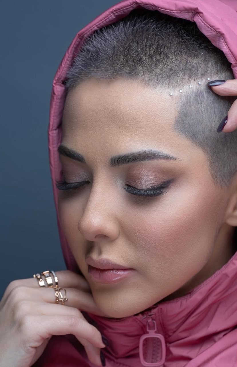 عکس | لیلا اوتادی موهایش را از ته زد! همچنان جذاب!