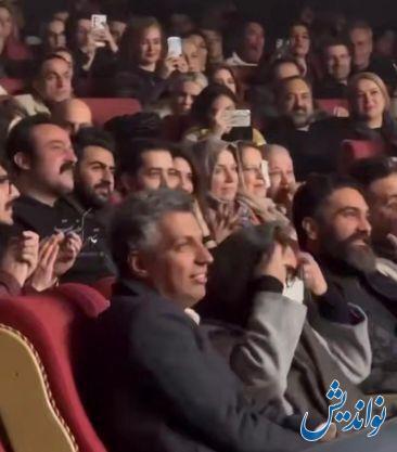 عکس | عادل فردوسی پور به همراه همسرش در کنسرت لئو روخاس