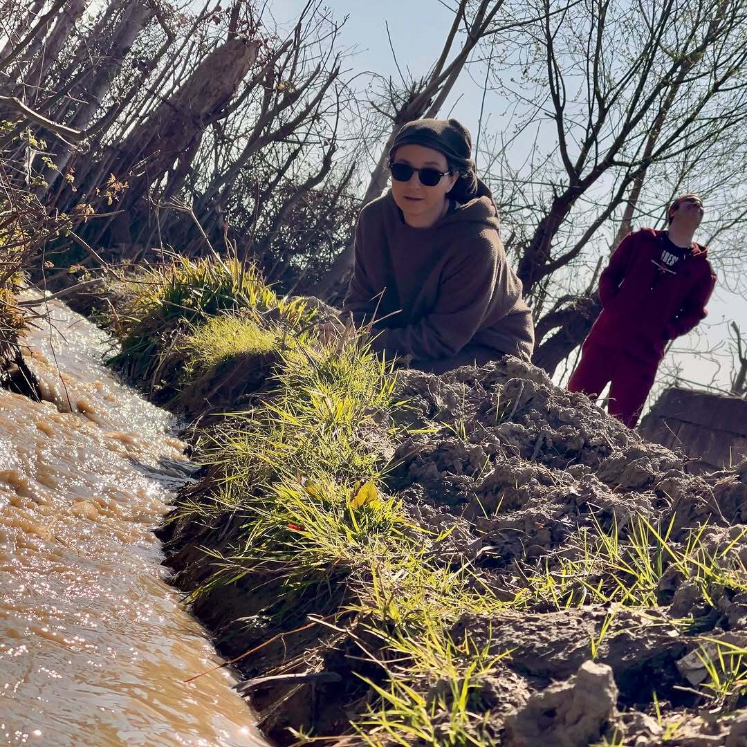 عکس | زوج بی حاشیه و عاشق سینما و تلویزیون در دل طبیعت