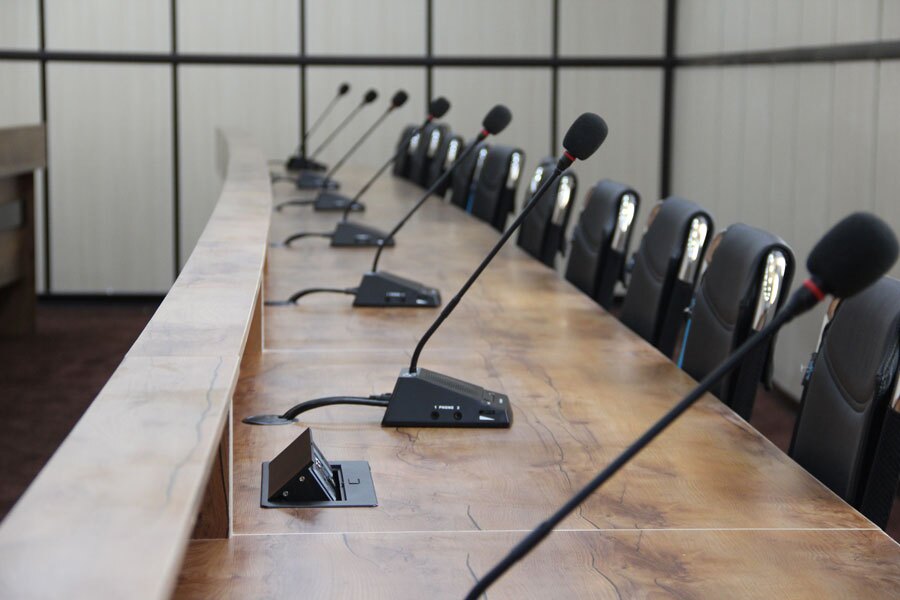 سیستم کنفرانس حرفه‌ای راهکاری برای جلسات کارآمد و مدرن