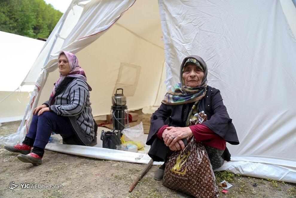 خبر تلخ از چادرنشینی مردم این منطقه | گرفتاری بی‌خانمان‌های امامزاده ابراهیم + عکس