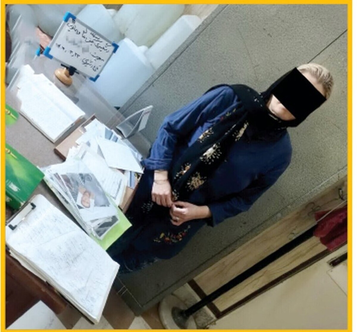 عکس | زنی که با جن ها زندگی می‌کرد دستگیر شد!