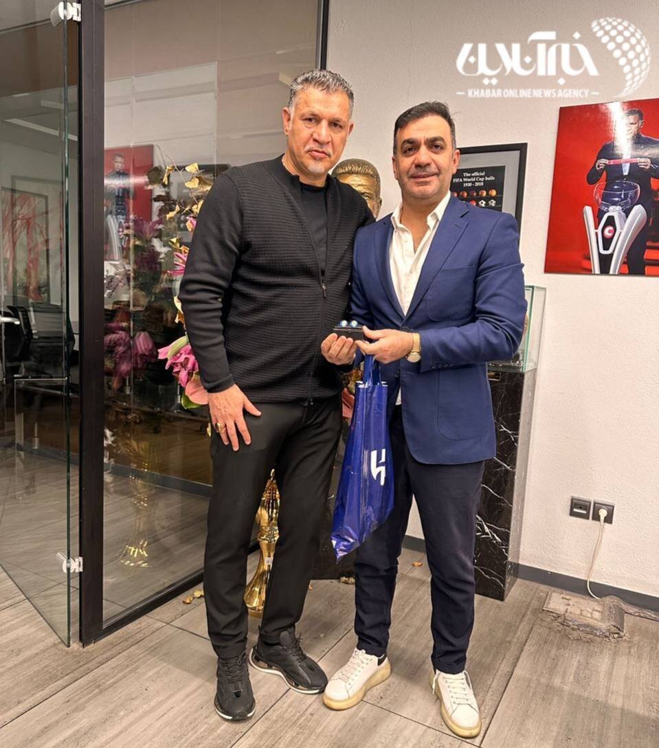 عکس‌| هدیه لاکچری الهلال به علی دایی را ببینید!