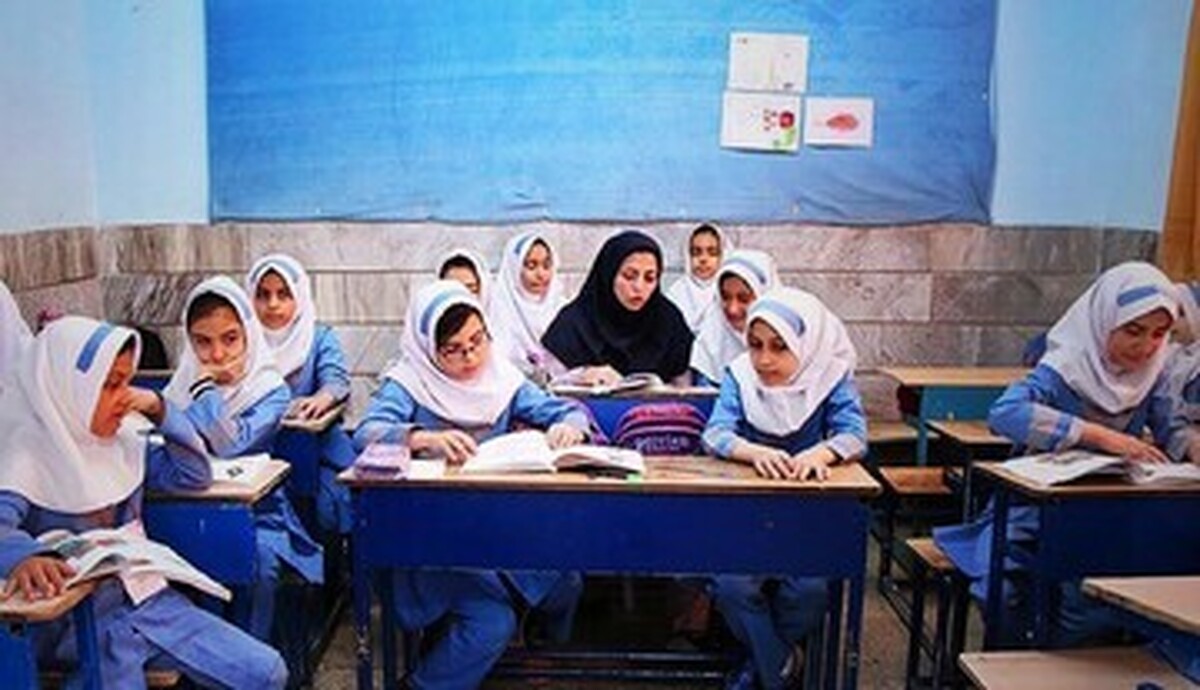 خبر خوش | سازماندهی ۱۲ هزار معلم در قالب نظام دوری + جزییات