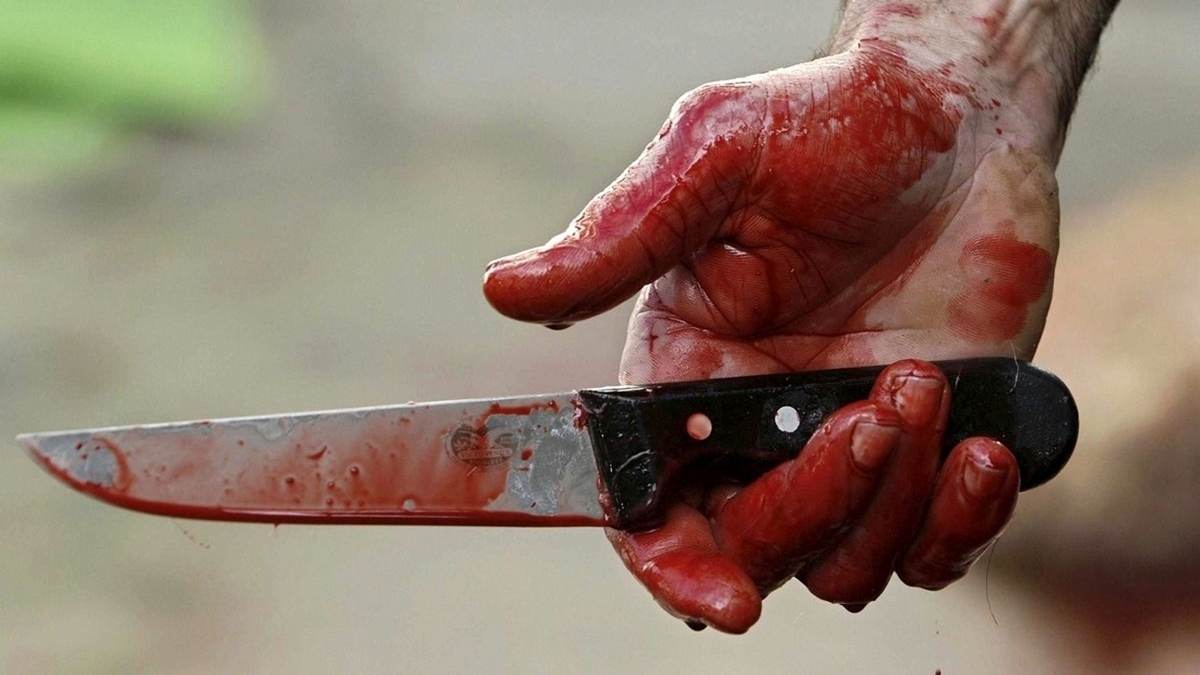 قتل وحشتناک در یک کافه در تهران! | مرد جوان با ضربات چاقو کشته شد!