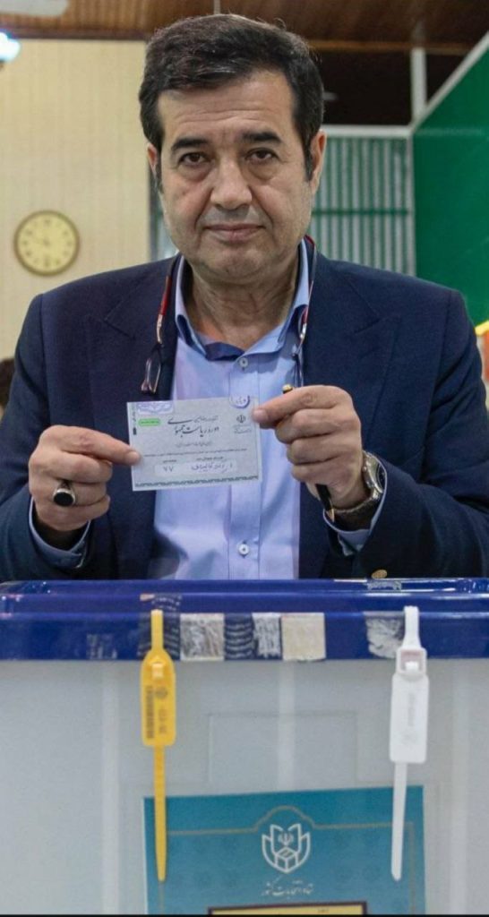 عکس | توئیت عجیب و معنادار وزیر ورزش خبرساز شد! عکس | توئیت عجیب و معنادار وزیر ورزش خبرساز شد!