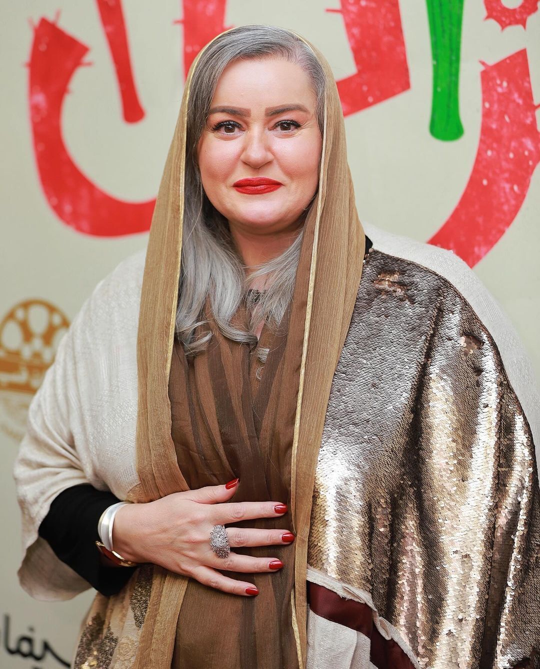 عکس استایل خانمانه و جذاب نعیمه نظام دوست در اکران مردمی! عکس استایل خانمانه و جذاب نعیمه نظام دوست در اکران مردمی!