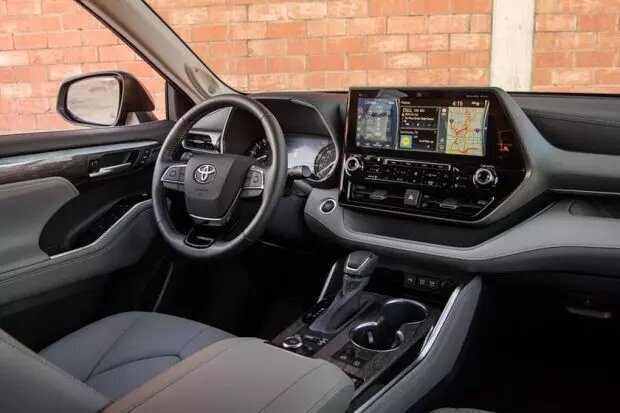 عکس | تویوتای شاسی بلند به زودی به ایران می‌آید!