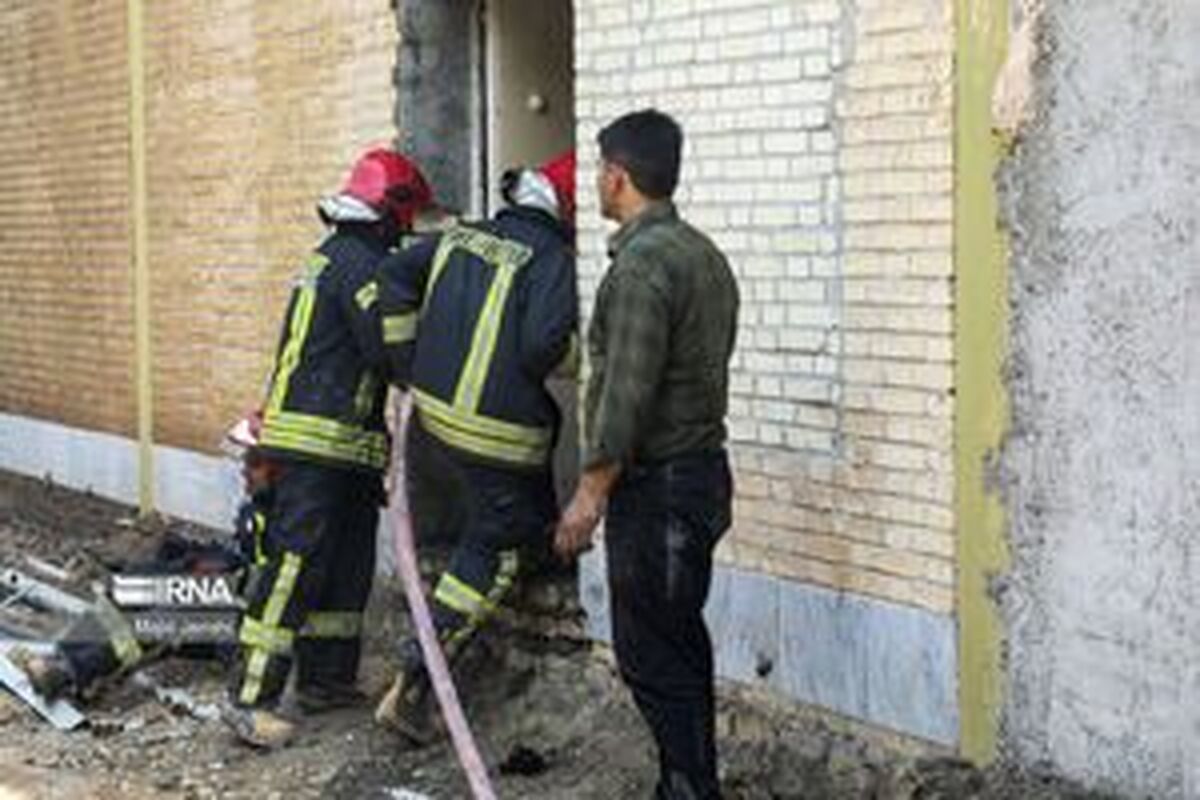 سشوار باعث آتش گرفتن یک خانه در زرند شد!