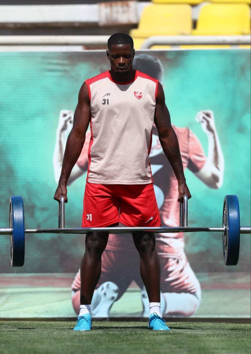 برنده شدن پرسپولیس در دربی به این بازیکن بستگی دارد!