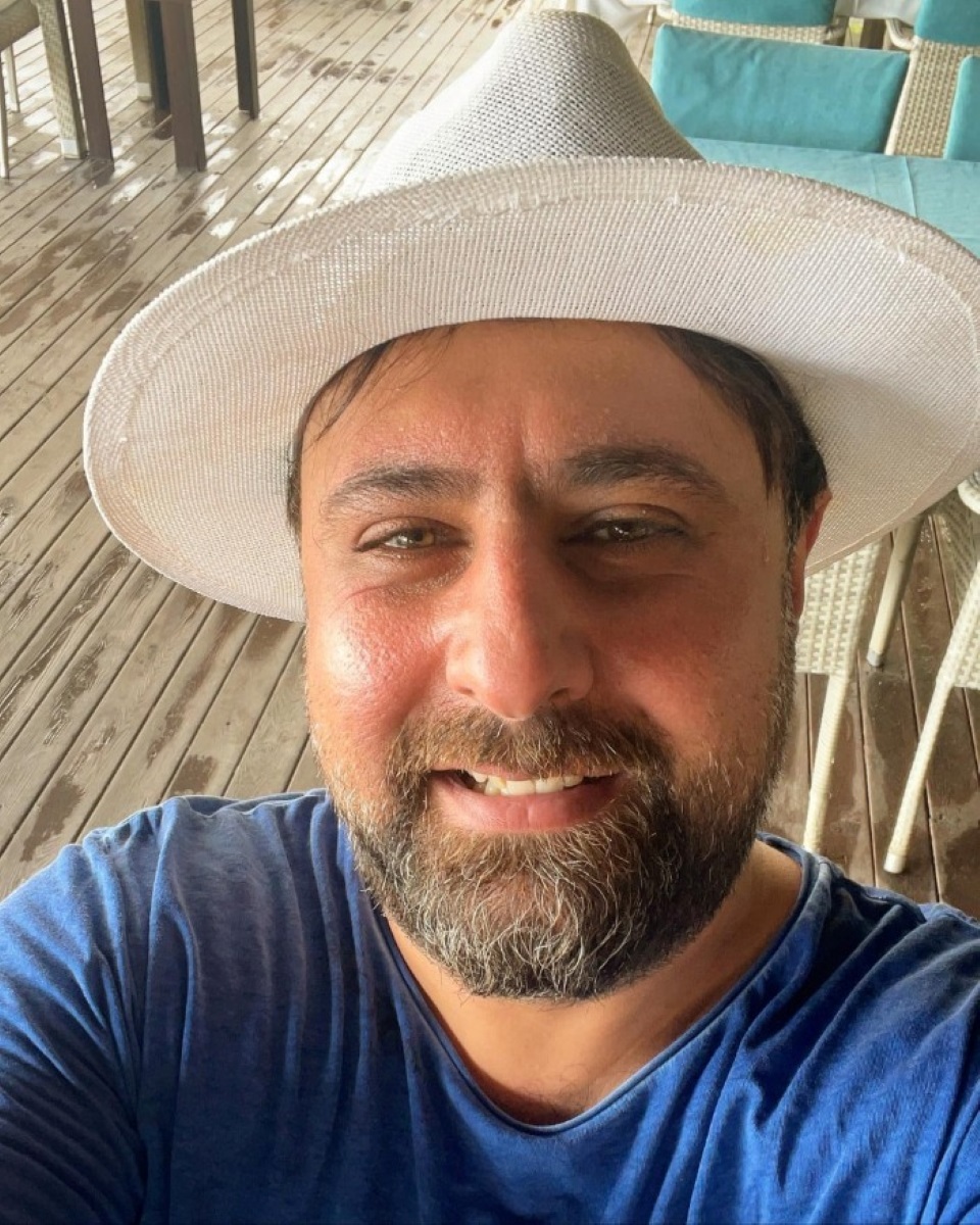 عکس | محمد علیزاده با چه کسی ازدواج کرد؟!