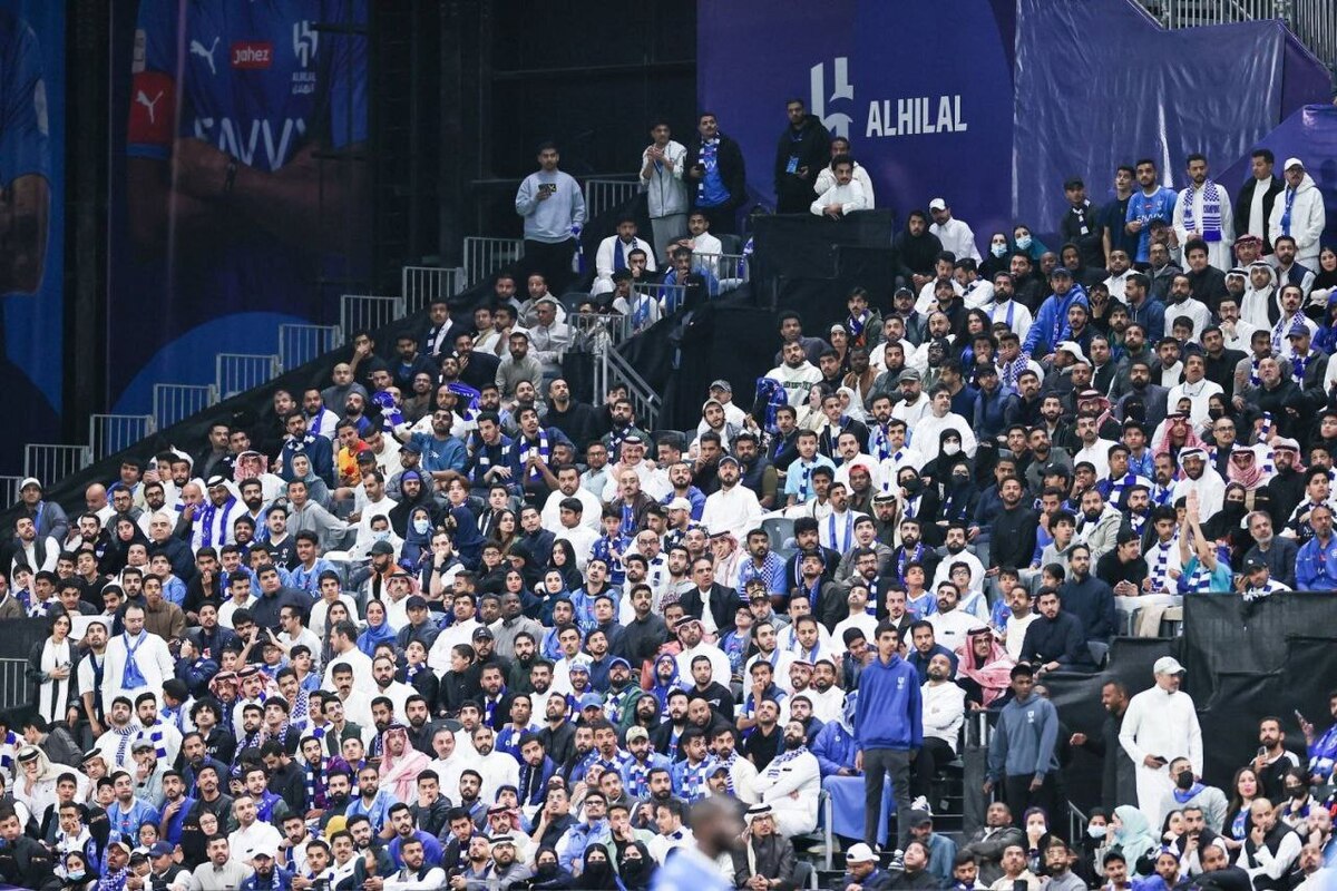 استقلال در کدام ورزشگاه با الهلال روبه رو می‌شود؟