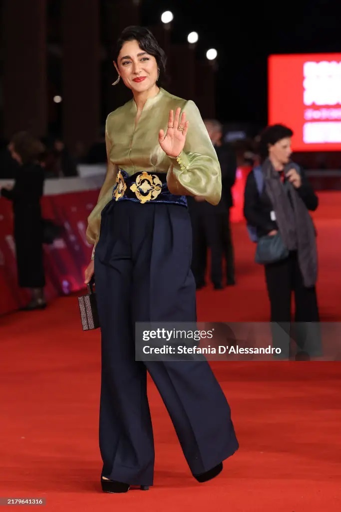 عکس | گلشیفته فراهانی روی فرش قرمز رم با این استایل دلبر ظاهر شد!