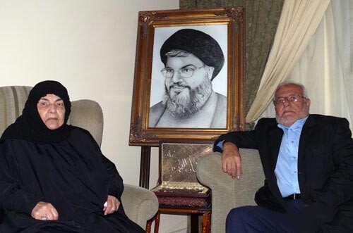 عکس | تصاویری از پدر و مادر سیدحسن نصرالله در منزلشان!