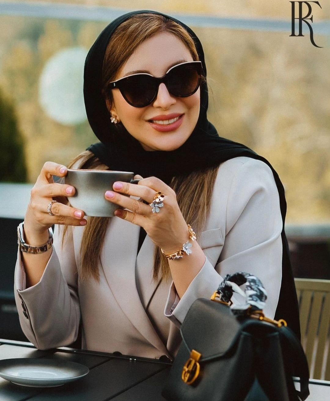 عکس | تصاویر این خانم بازیگر با مدل‌ها مو نمی‌زند!