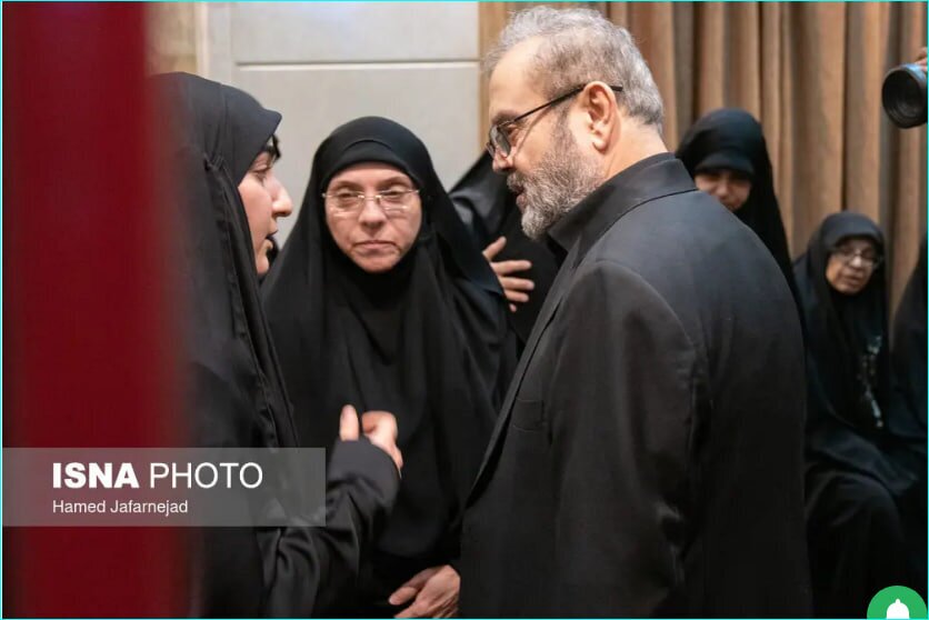 عکس | نسبت این مرد با زینب سلیمانی چیست؟!