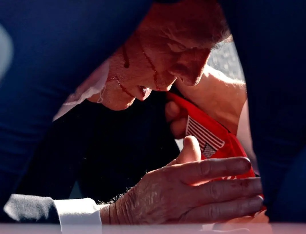 عکس این عکس ترامپ را رییس جمهور کرد!