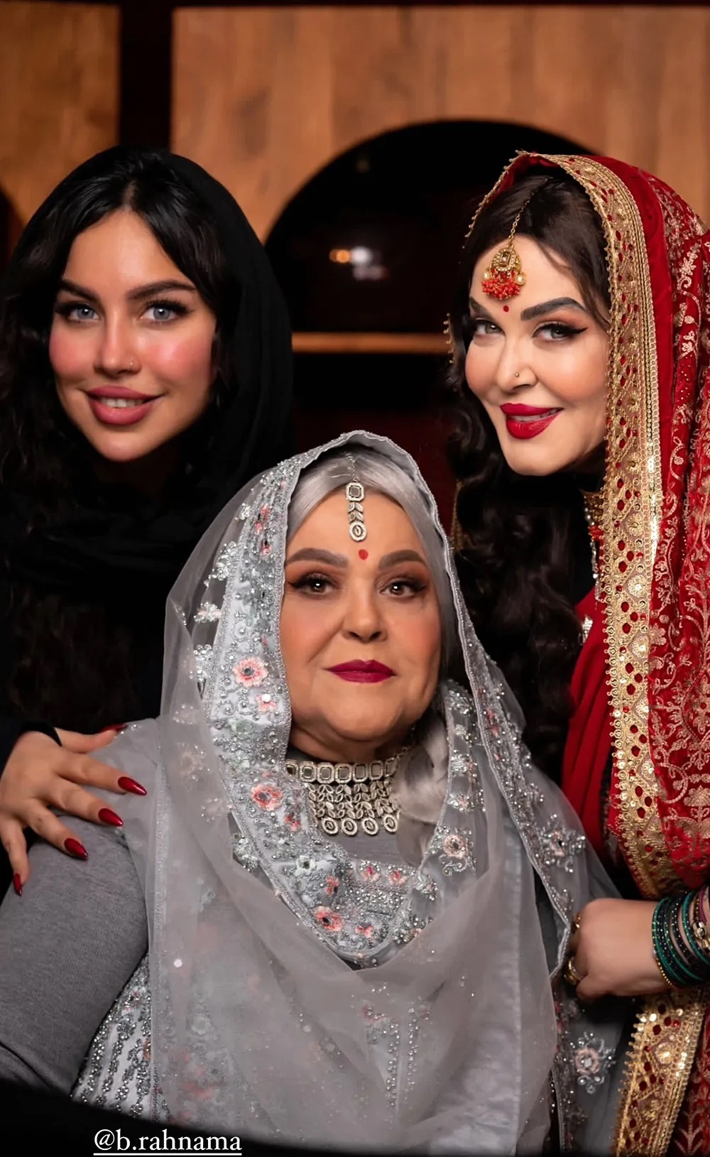 عکس | آرایش هندی بهاره رهنما فضای مجازی را پر کرد!