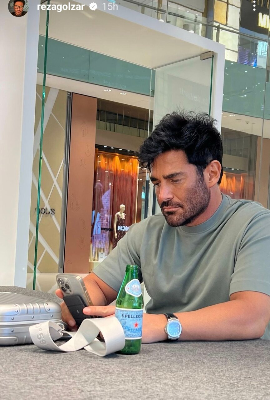 عکس | محمدرضا گلزار عکسی از خودش در بالای یک برج استوری کرد!
