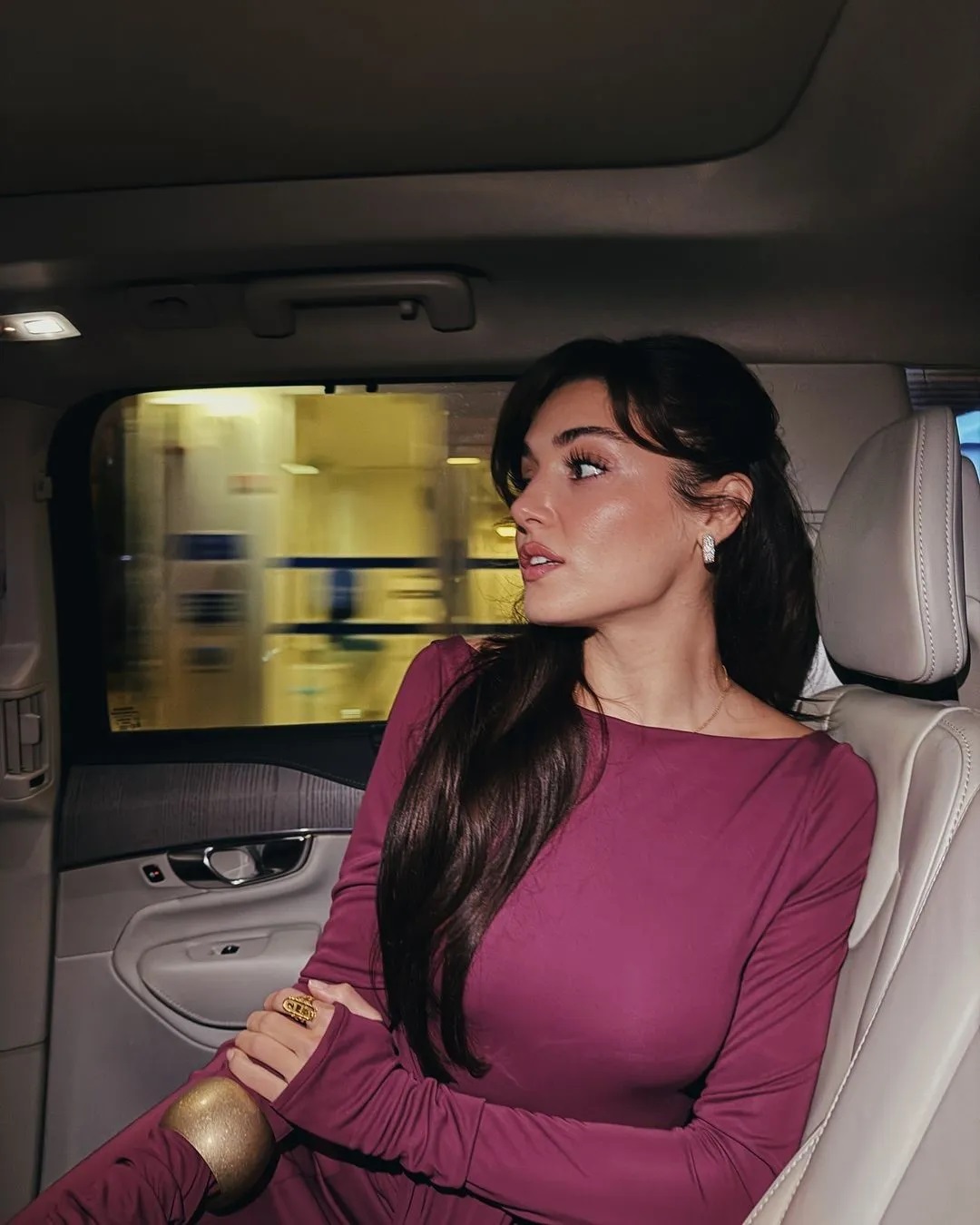 عکس | هانده ارچل، بازیگر ترک و عنوان زیباترین زن جهان! عکس | هانده ارچل، بازیگر ترک و عنوان زیباترین زن جهان!