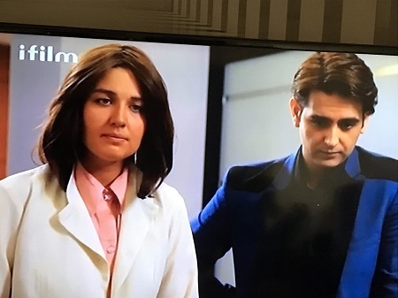 عکس | گلوریا هاردی بدون روسری در تلویزیون ظاهر شد!