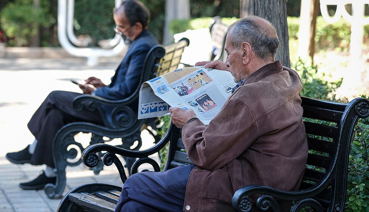 این دسته از بازنشستگان برای شب یلدا ۵ میلیون تومان می‌گیرند!