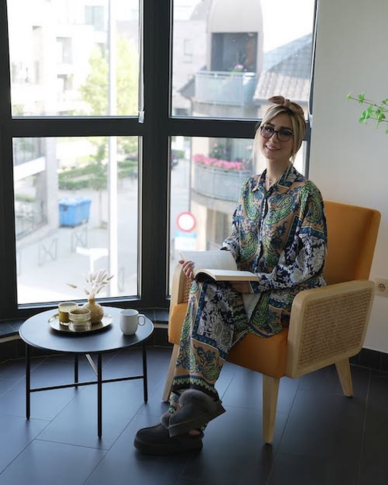 عکس | تیپ لاکچری همسر شاهرخ استخری در منزل!