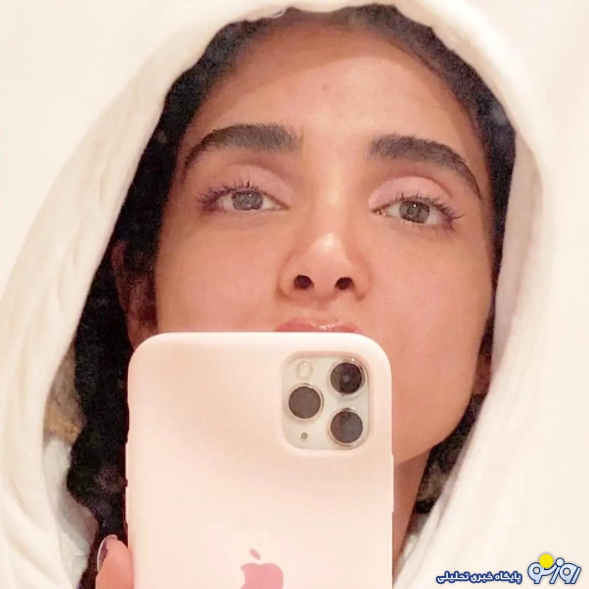 عکس | الهه حصاری با این عکس‌ها در اتاق خوابش دل هواداران را به دست آورد!