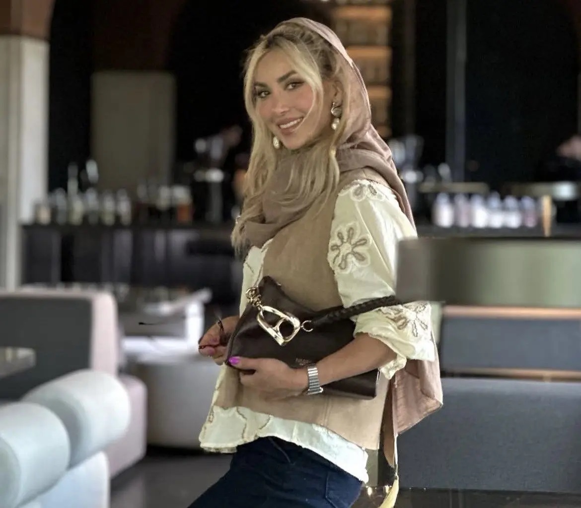 عکس | تیپ بی‌نظیر همسر بهرام رادان توجهات را جلب کرد!