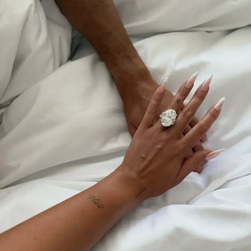 ازدواج جنجالی رونالدو و واکنش‌های جهانی